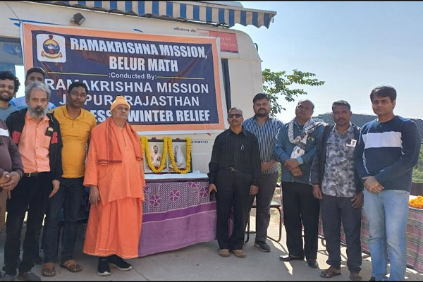 Blankets Distributed Through Ramakrishna Mission