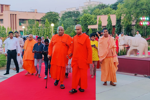 Swami Divyanandaji Maharaj